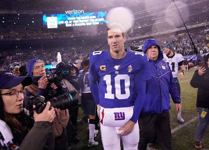 Dec 29, 2019; East Rutherford, New Jersey, USA; New York Giants quarterback Eli Manning (10) leaves the field after the game against the Philadelphia Eagles at MetLife Stadium.